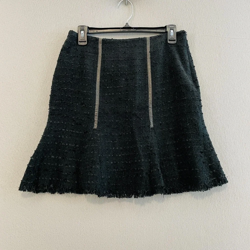Cache Womens Black Textured Tweed Mini Skirt Faux Leather Trim Fringe Hem Size 4
